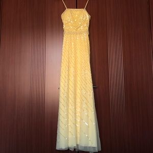 Sean Collection Gown 💫